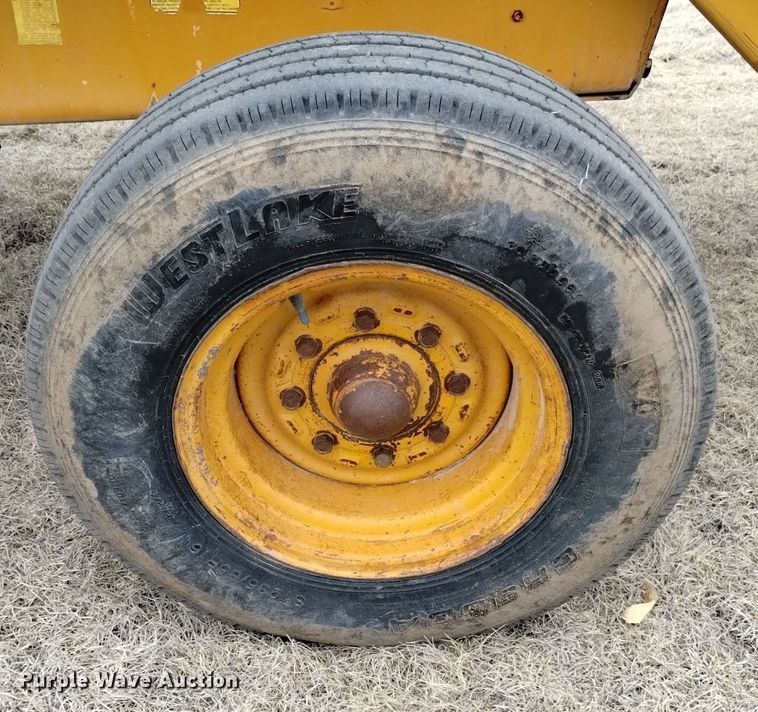 image for item OE9123 1981 Case 480D landscape tractor