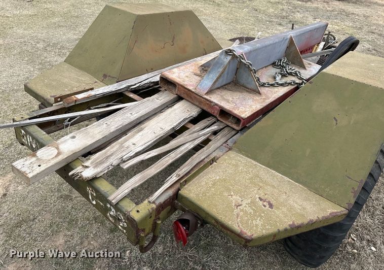 image for item OE9124 Fruehauf XM-107E2 running gear