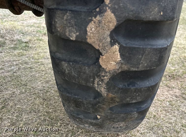 image for item OE9124 Fruehauf XM-107E2 running gear