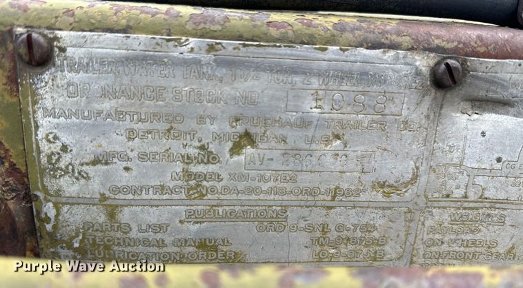 image for item OE9124 Fruehauf XM-107E2 running gear