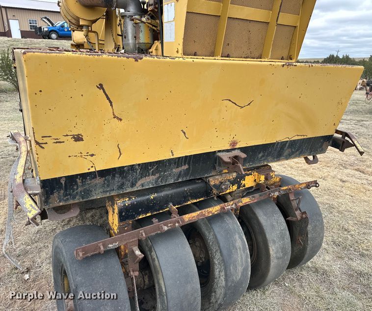 image for item OE9126 Bros SP-4000 pneumatic roller