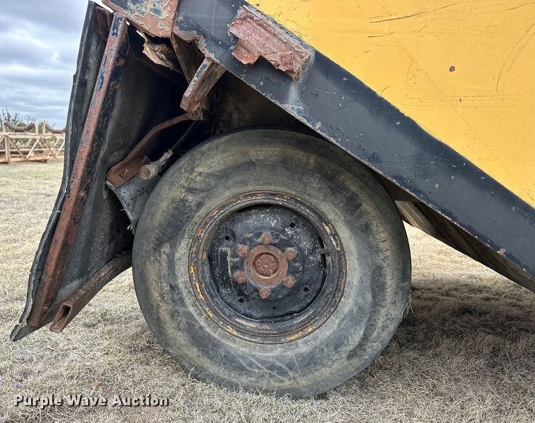 image for item OE9126 Bros SP-4000 pneumatic roller