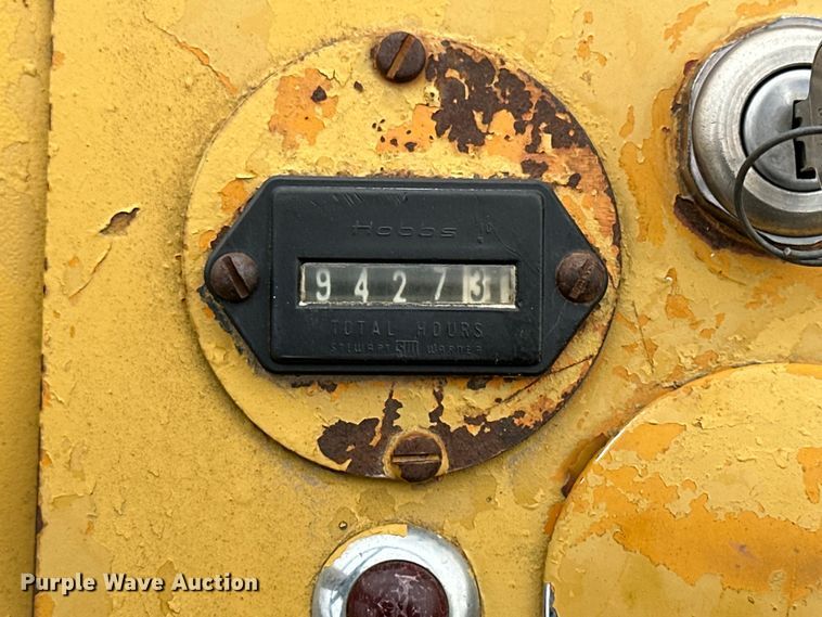 image for item OE9126 Bros SP-4000 pneumatic roller