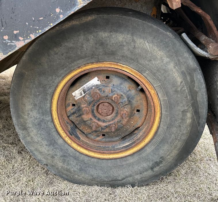 image for item OE9126 Bros SP-4000 pneumatic roller