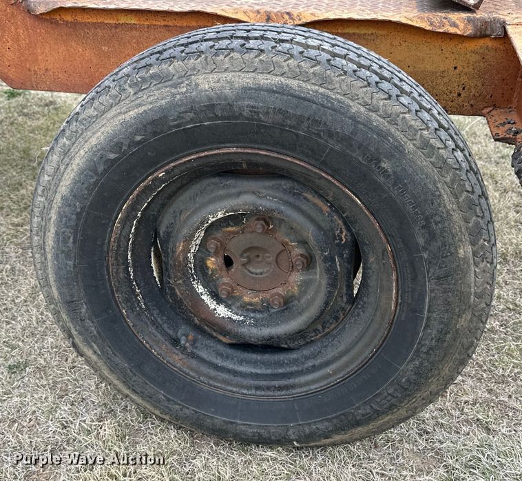 image for item OE9127 1980 Broce H20 broom