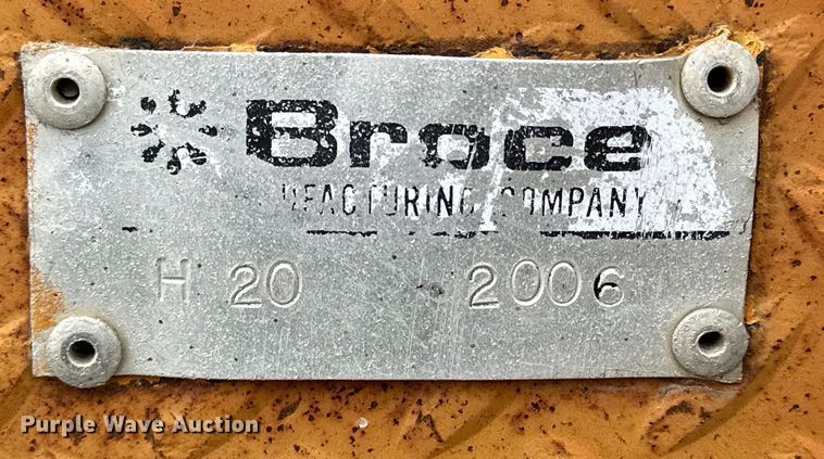 image for item OE9127 1980 Broce H20 broom