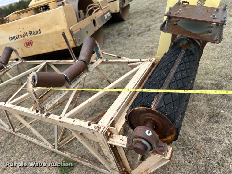 image for item OE9129 (2) conveyors