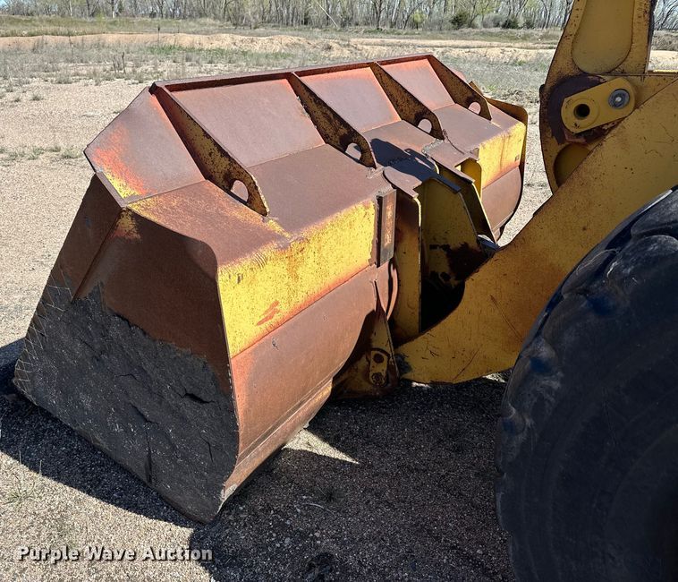 image for item OE9181 1993 Caterpillar  970F wheel loader