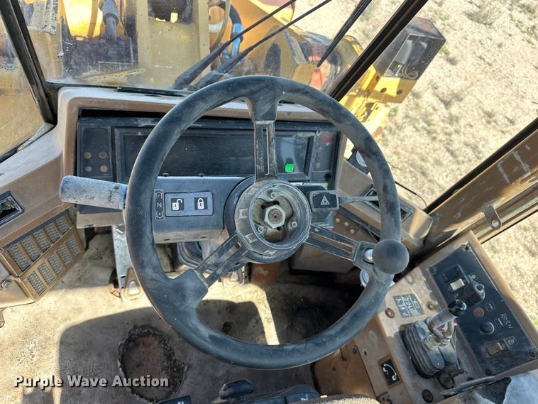 image for item OE9181 1993 Caterpillar  970F wheel loader