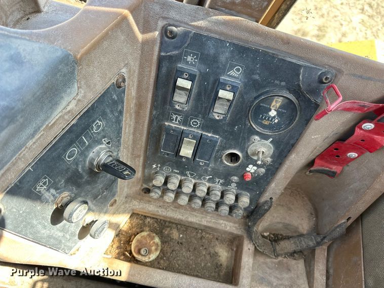 image for item OE9181 1993 Caterpillar  970F wheel loader