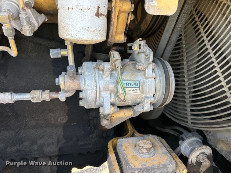 image for item OE9181 1993 Caterpillar  970F wheel loader