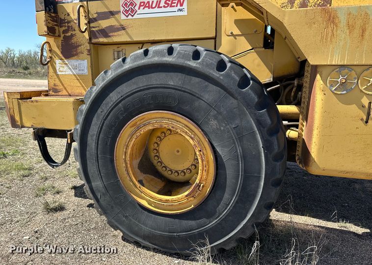 image for item OE9181 1993 Caterpillar  970F wheel loader