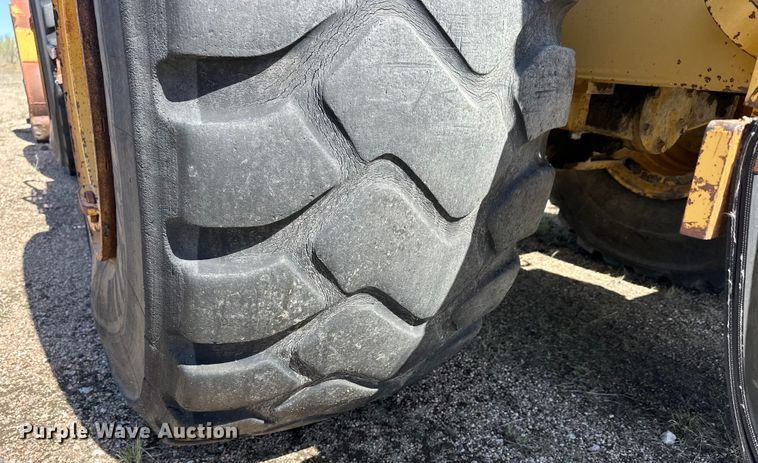 image for item OE9181 1993 Caterpillar  970F wheel loader
