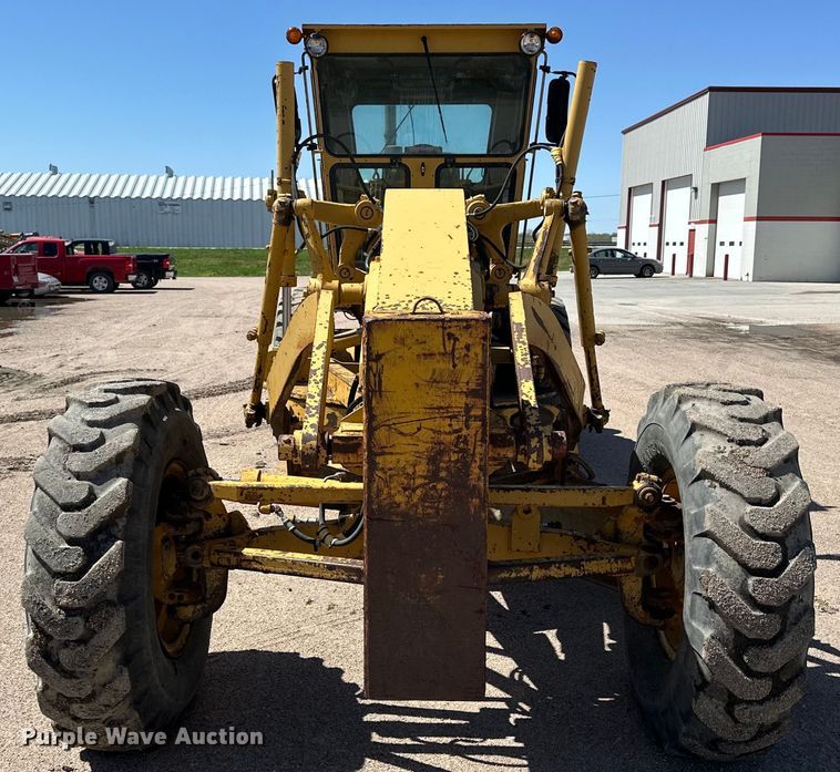 image for item OE9182 1986 Caterpillar  140G motor grader