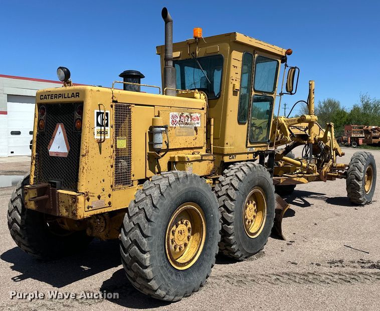 image for item OE9182 1986 Caterpillar  140G motor grader