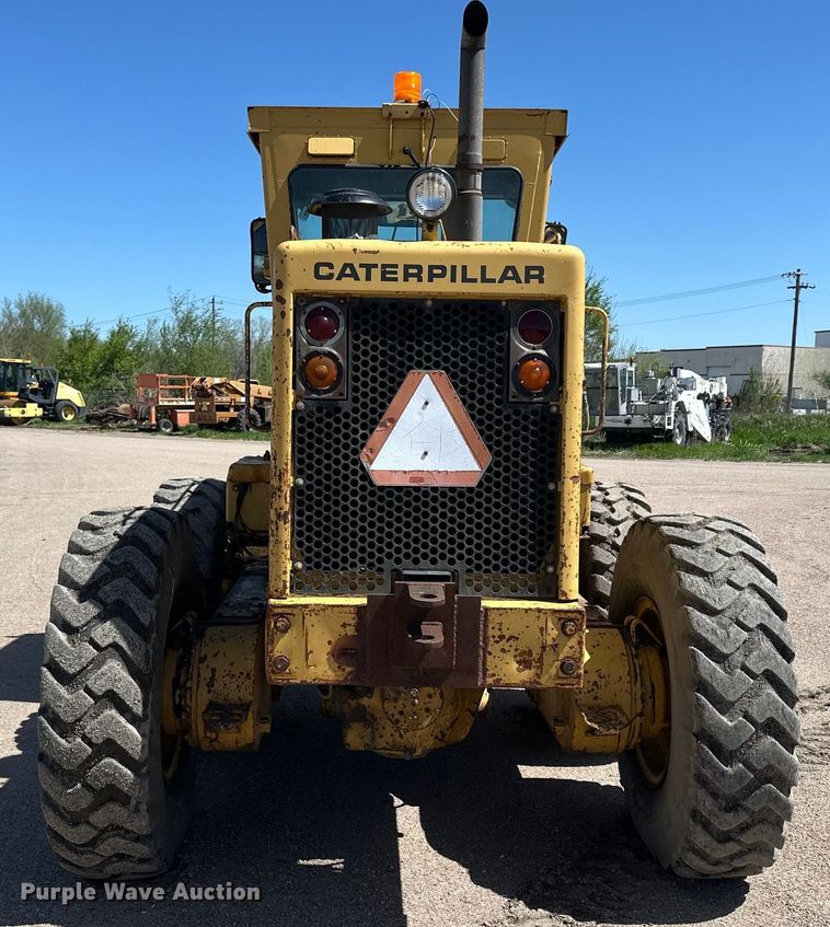 image for item OE9182 1986 Caterpillar  140G motor grader