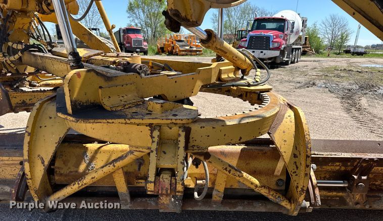 image for item OE9182 1986 Caterpillar  140G motor grader