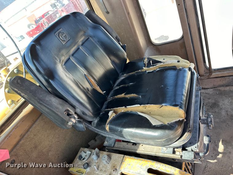 image for item OE9182 1986 Caterpillar  140G motor grader