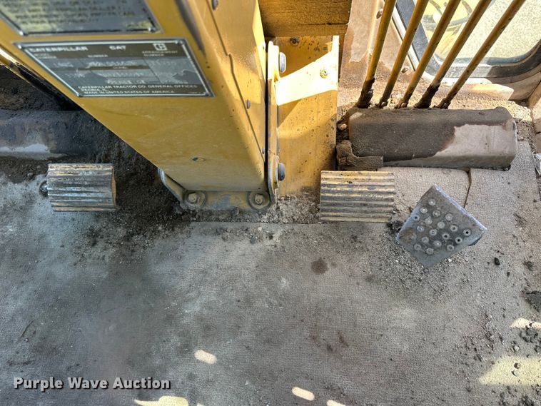 image for item OE9182 1986 Caterpillar  140G motor grader