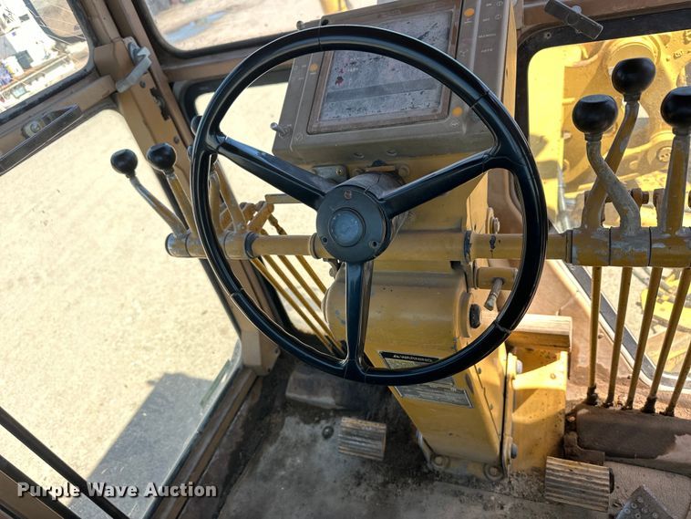 image for item OE9182 1986 Caterpillar  140G motor grader