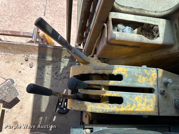 image for item OE9182 1986 Caterpillar  140G motor grader