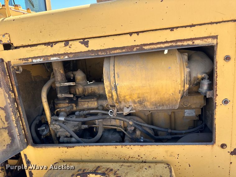 image for item OE9182 1986 Caterpillar  140G motor grader