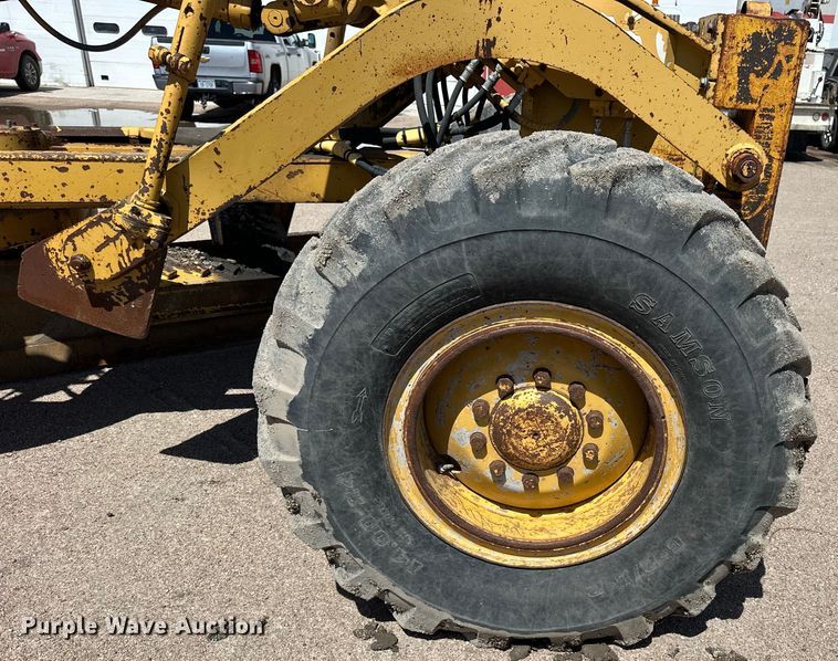 image for item OE9182 1986 Caterpillar  140G motor grader