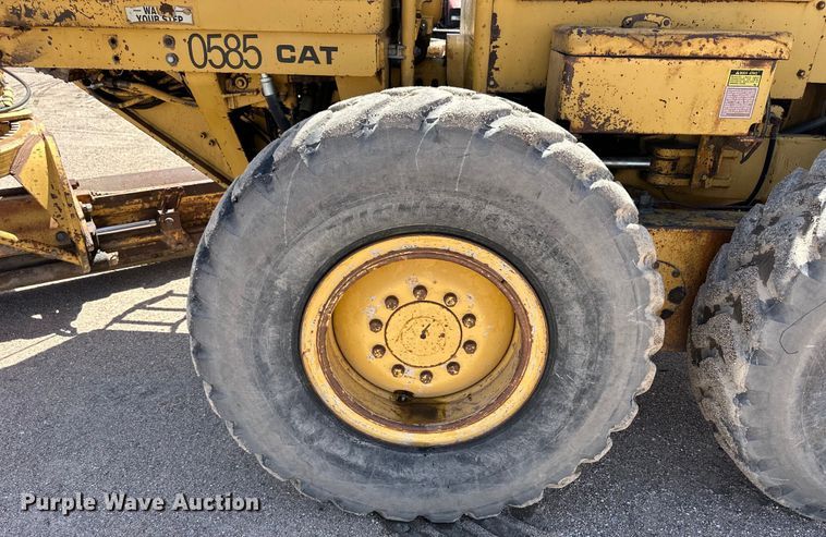 image for item OE9182 1986 Caterpillar  140G motor grader