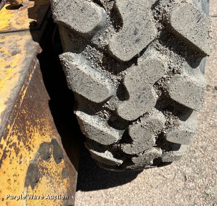 image for item OE9182 1986 Caterpillar  140G motor grader