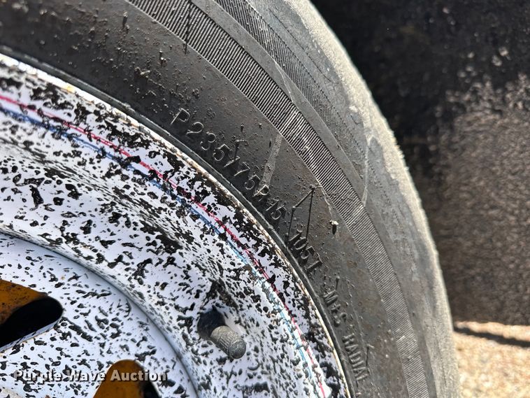 image for item OE9184 1991 Broce RJ300 broom