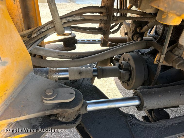 image for item OE9185 1989 John Deere  624E wheel loader