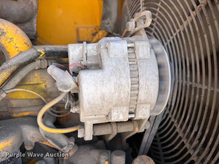 image for item OE9185 1989 John Deere  624E wheel loader