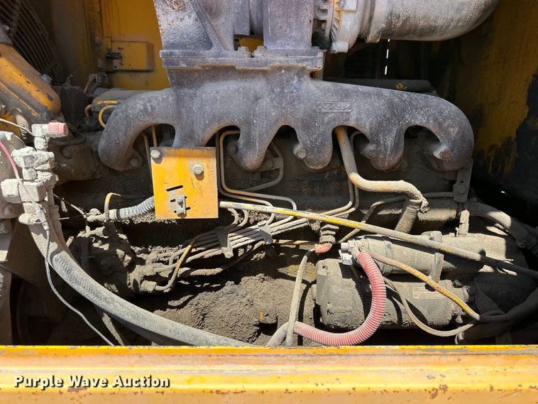 image for item OE9185 1989 John Deere  624E wheel loader