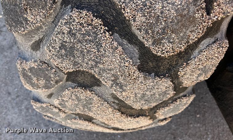 image for item OE9185 1989 John Deere  624E wheel loader