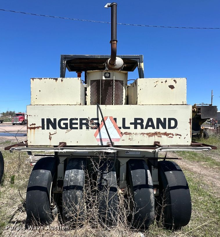 image for item OE9187 Ingersoll Rand  PT-250R pneumatic roller