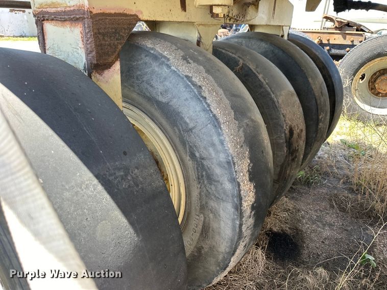 image for item OE9187 Ingersoll Rand  PT-250R pneumatic roller