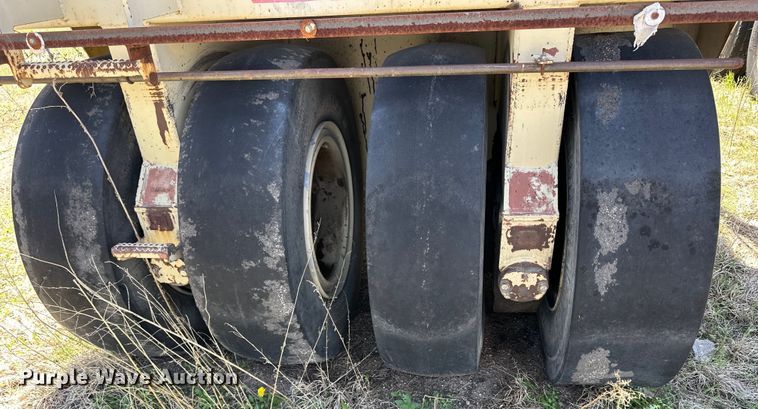 image for item OE9187 Ingersoll Rand  PT-250R pneumatic roller