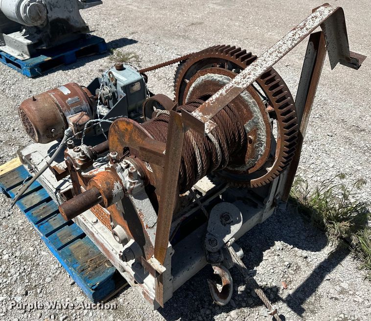 image for item OE9189 (2) railcar pullers