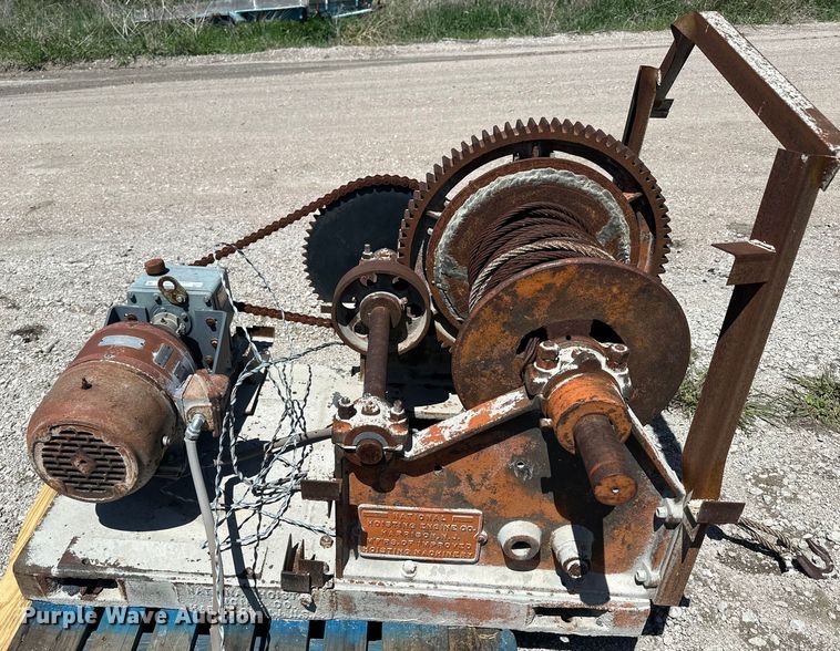 image for item OE9189 (2) railcar pullers