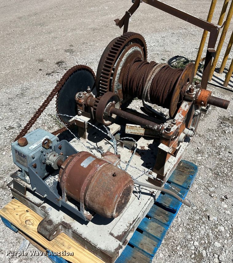 image for item OE9189 (2) railcar pullers