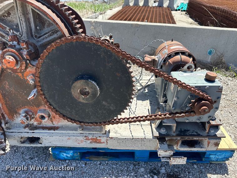 image for item OE9189 (2) railcar pullers
