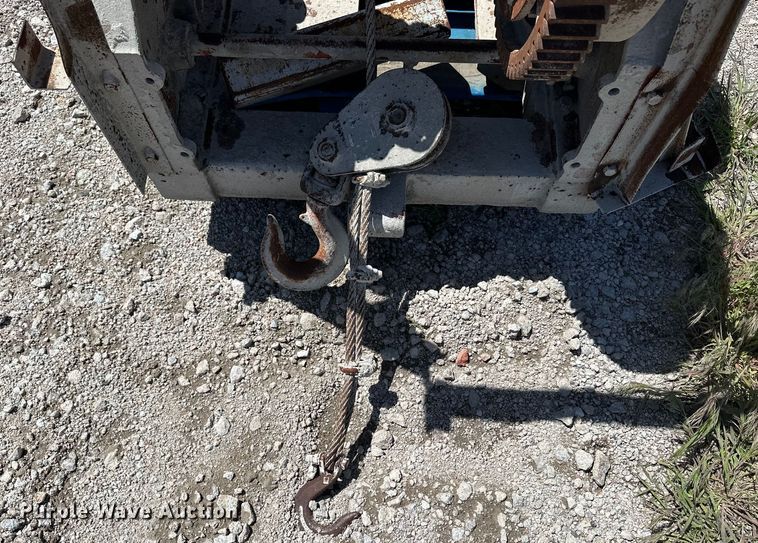 image for item OE9189 (2) railcar pullers