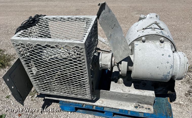 image for item OE9189 (2) railcar pullers