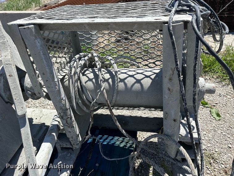 image for item OE9189 (2) railcar pullers