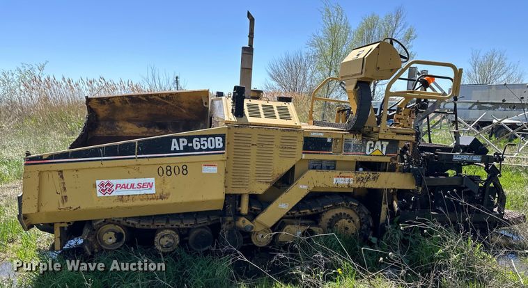 image for item OE9194 2000 Caterpillar  AP-650B paver