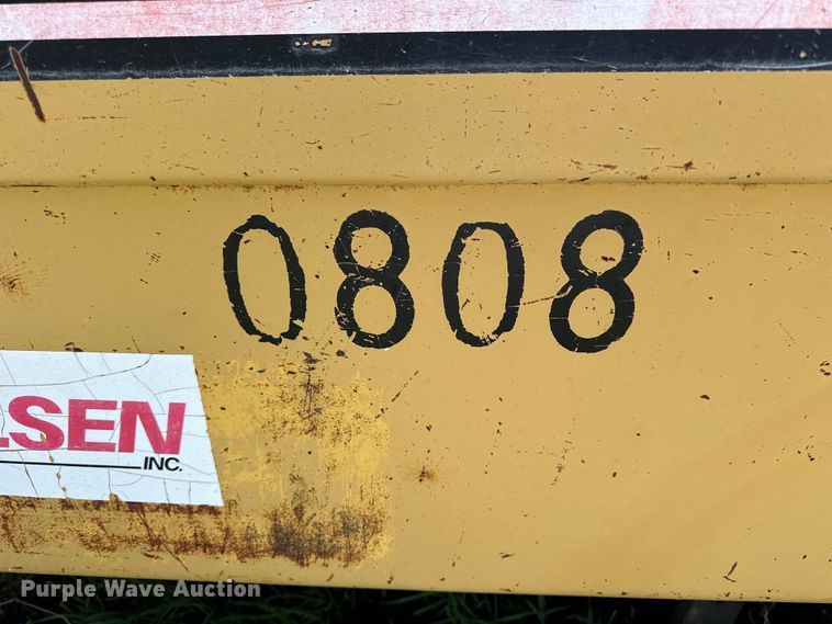 image for item OE9194 2000 Caterpillar  AP-650B paver