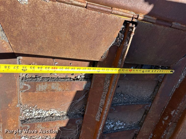 image for item OE9194 2000 Caterpillar  AP-650B paver