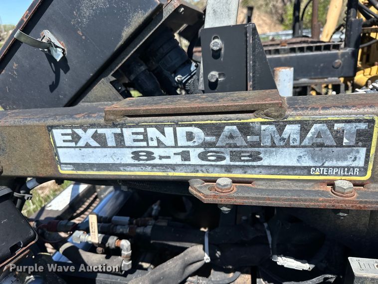 image for item OE9194 2000 Caterpillar  AP-650B paver