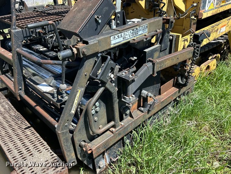 image for item OE9194 2000 Caterpillar  AP-650B paver