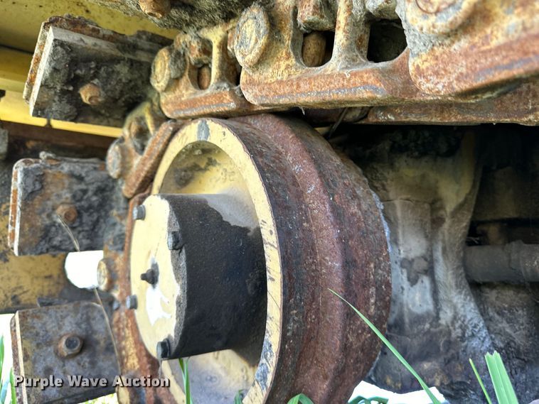 image for item OE9194 2000 Caterpillar  AP-650B paver